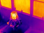 Optris红外热像仪产生热图像，显示临界温度。图片：IRIS GmbH